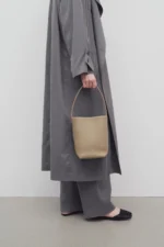 The Row Small N/S Park Tote Tote Dark Taupe