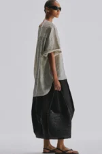 The Row Alma Shoulder Raffia Bag In Black