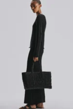 The Row Georgica Tote Bag In Black
