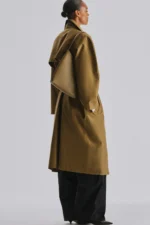 The Row Alma Shoulder Bag In Mustard