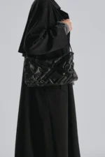 The Row Woven Alix Bag In Black